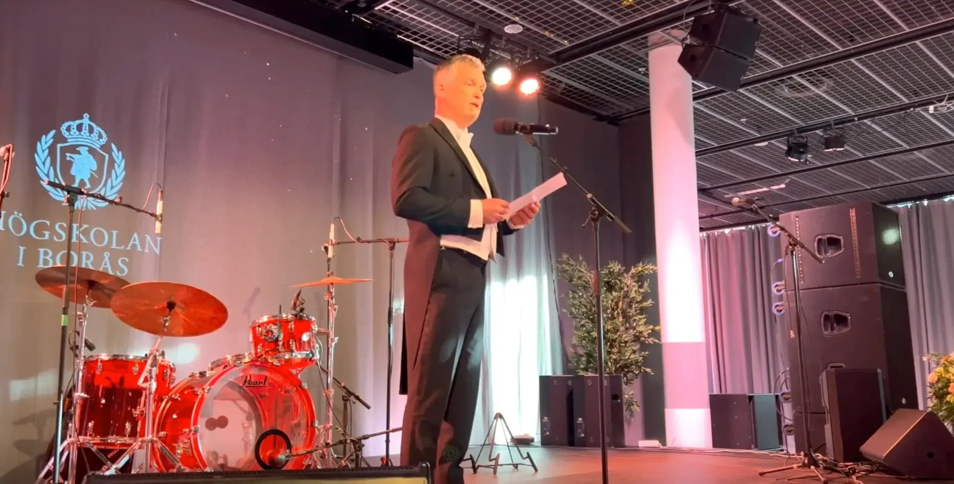 Join us in rolling out the red carpet for our Chairman, Staffan Hillberg